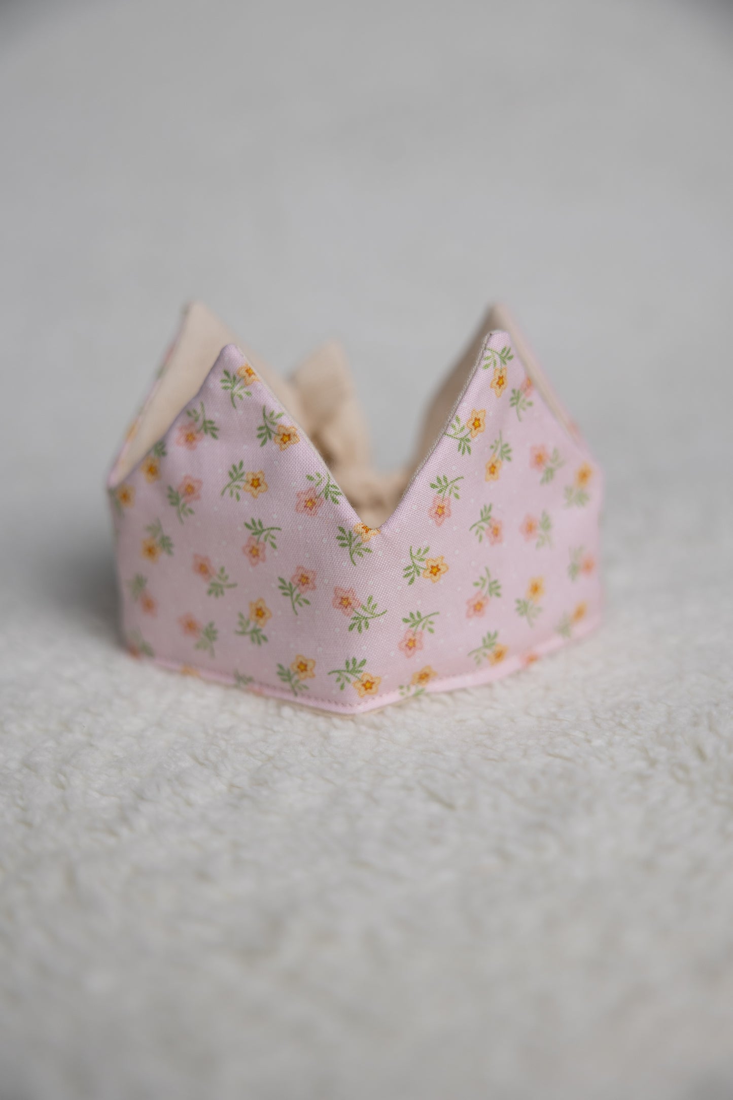 Mini couronne poupée fleurs roses