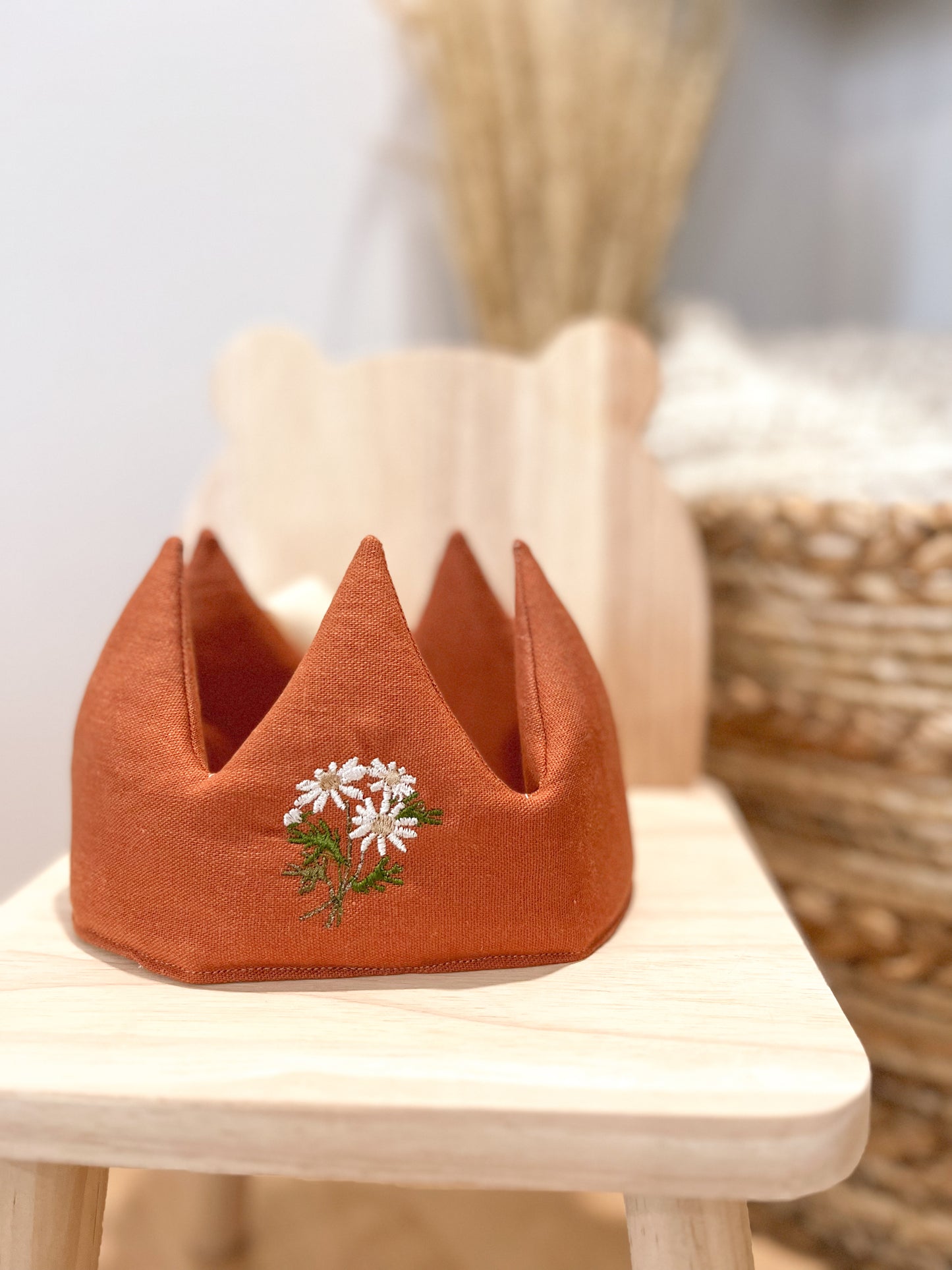 Couronne avec broderie