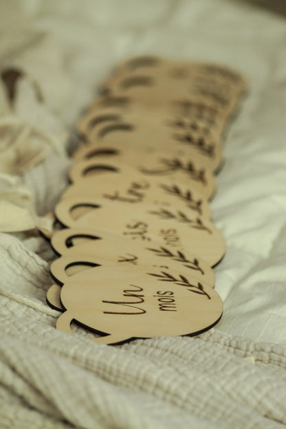 Pastille de bois petit ours