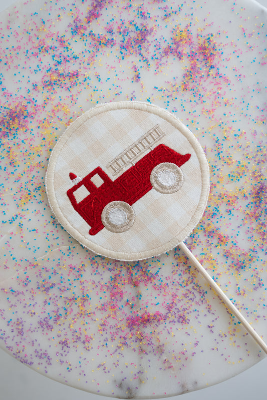 Cake topper pompier