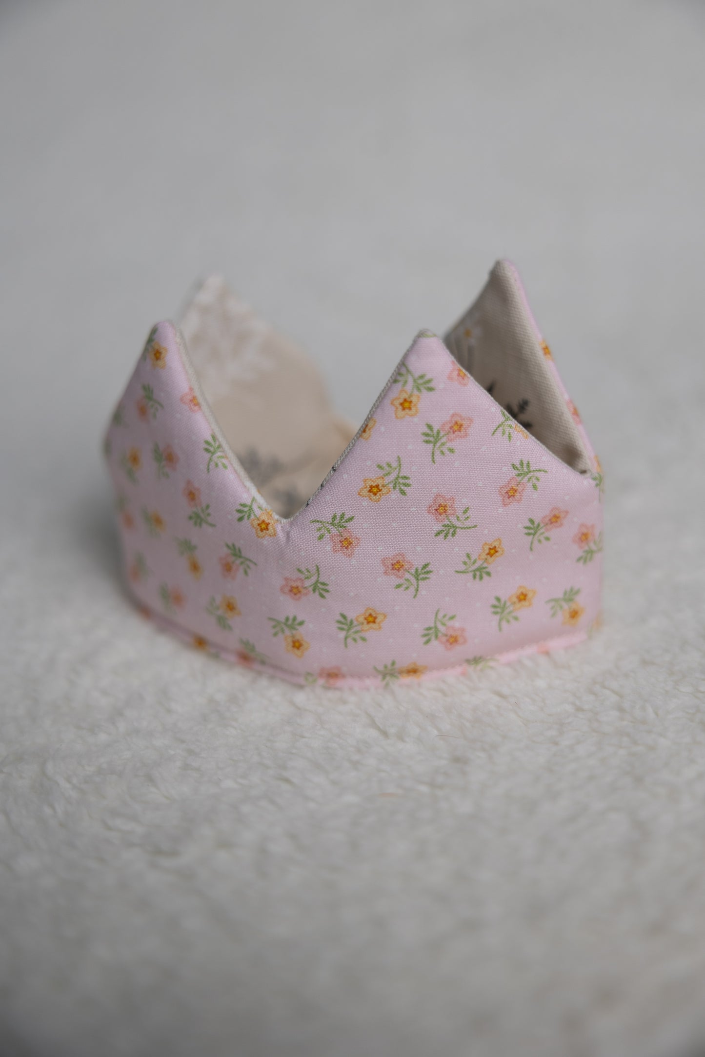 Mini couronne poupée réversible fleurs roses/jardin