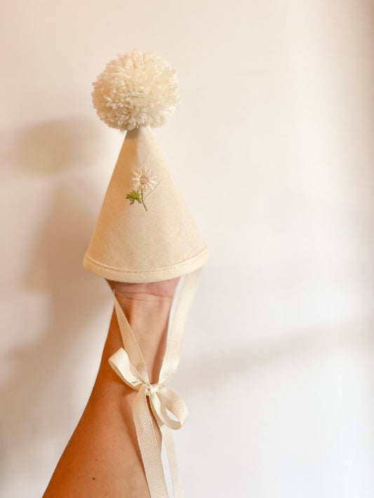 Chapeau de fête  avec broderie